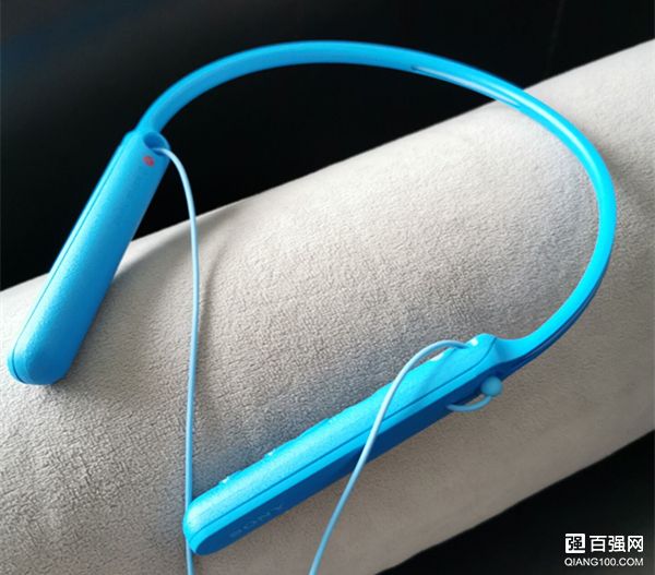 索尼 WI-C400蓝牙耳机 轻便实用的耳机