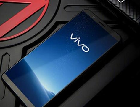 OPPO和vivo最新旗舰手机OPPO R11和vivo X20，哪个好？