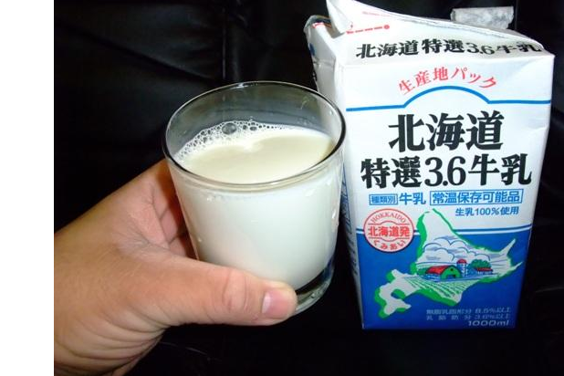 减肥脱脂牛奶推荐？日本北海道牛奶适合减肥人喝吗？
