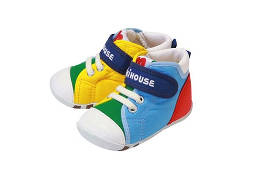 Miki house宝宝学步鞋和月星宝宝学步鞋那个好？