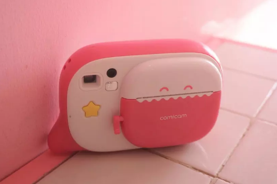 comicam咔漫相机婴幼儿玩具怎么样？比相机要便宜吗？