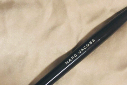 Marc Jacobs眼线笔会晕妆吗？使用感顺滑吗？