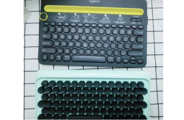 罗技键盘和洛斐键盘哪个好？洛斐圆点机械键盘好吗？