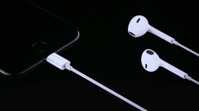 iPhone标配的耳机，到底处于什么档次？苹果卖得贵其实有道理