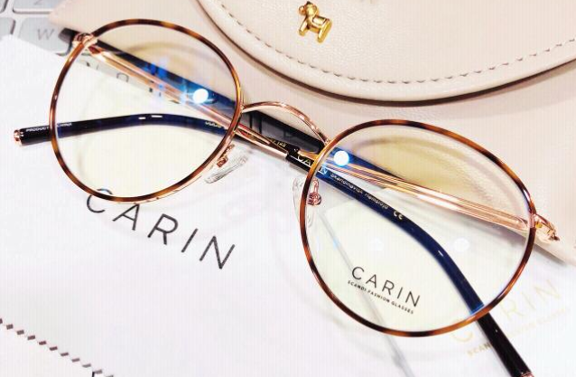 carin眼镜框如何？carin眼镜框性价比高吗？
