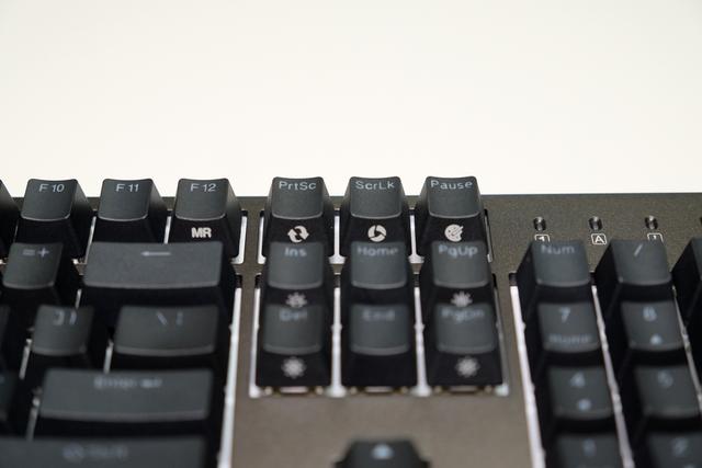 弹指之间就是爽，杜伽K310机械键盘评测报告