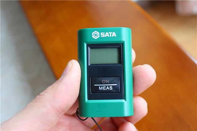 世达SATA迷你激光测距仪量VS钢卷尺，结果大大出乎意料