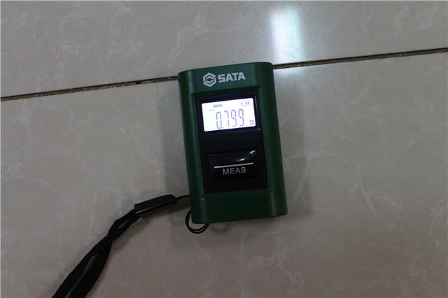 世达SATA迷你激光测距仪量VS钢卷尺，结果大大出乎意料